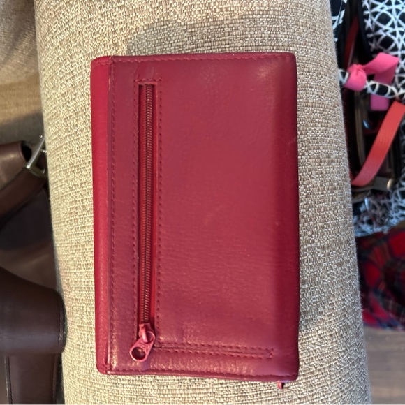 Vera Pelle hand bag with matching wallet. - Picture 7 of 11